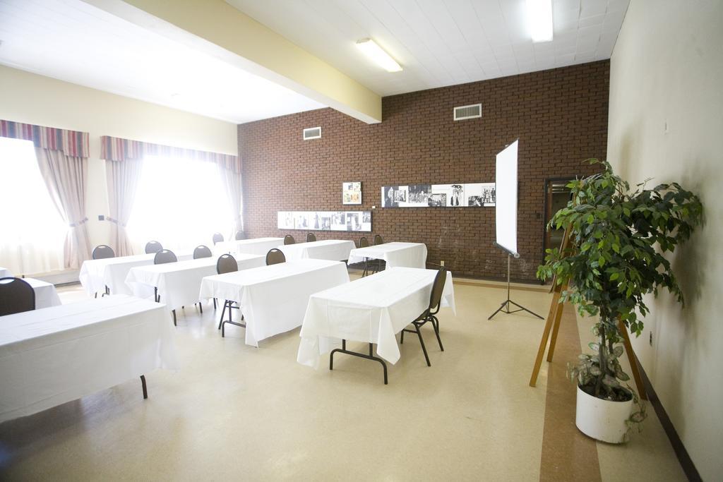 Residences Campus Notre-Dame-De-Foy Saint-Augustin-de-Desmaures Buitenkant foto